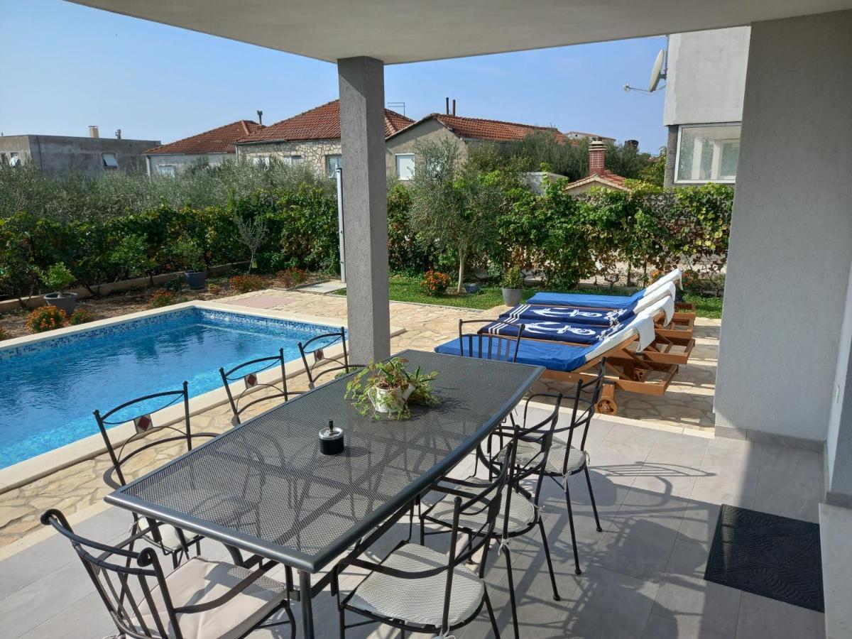 Villa Fidelissima Kastela Exterior photo